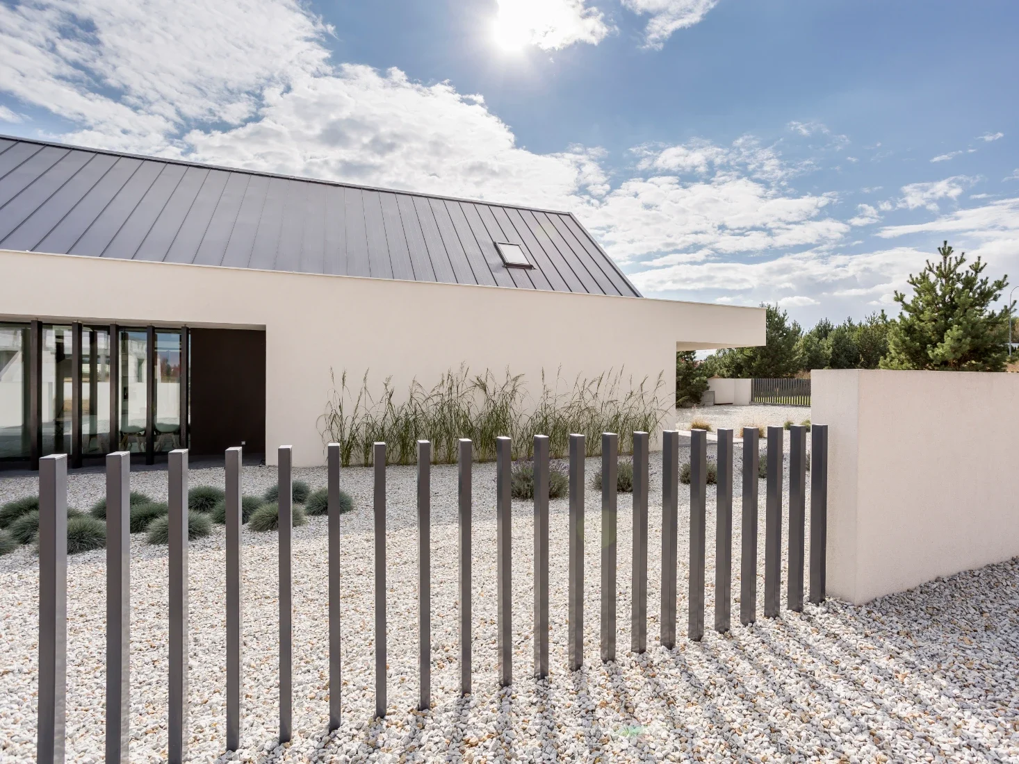 zdjęcie - Ogrodzenie grzebieniowe