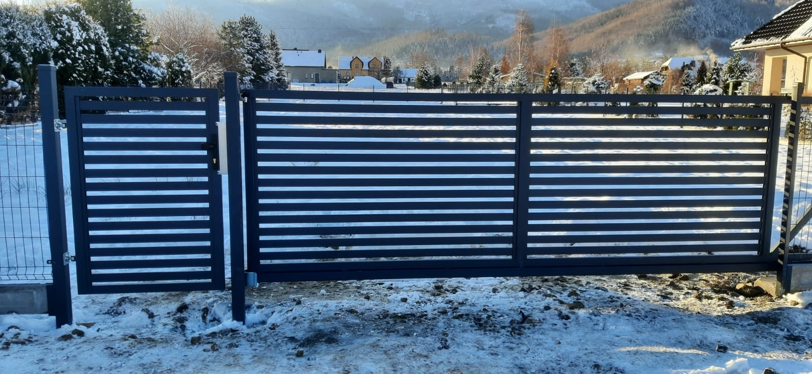 bramy wjazdowe z furtką